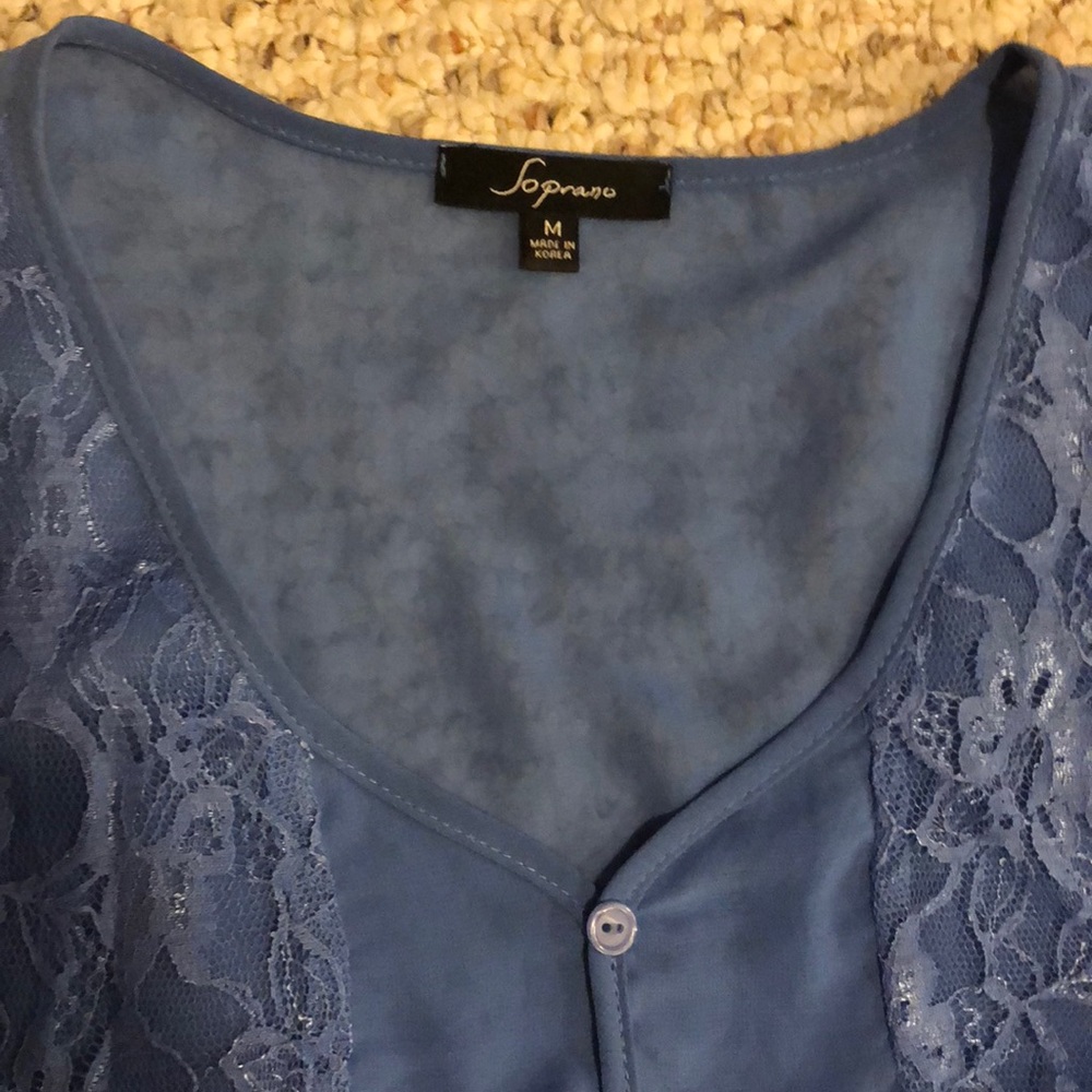 Lace blouse - Picture 4 of 5